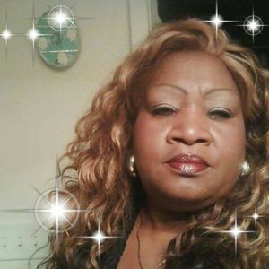 Meet your Posher, Della